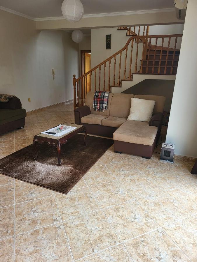 Country Side Cottage 蓬塔德尔加达 外观 照片